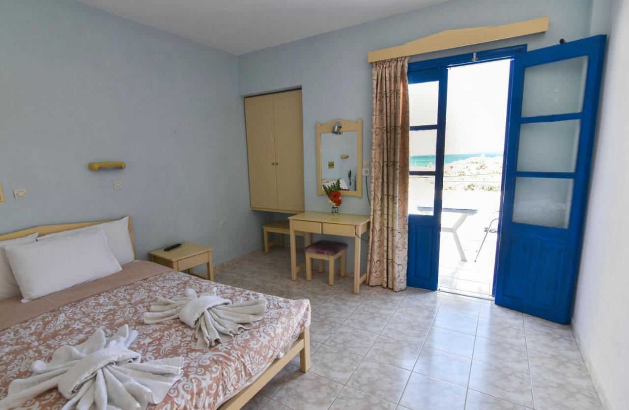 Vardes Hotel Studios Amoopi Exterior photo